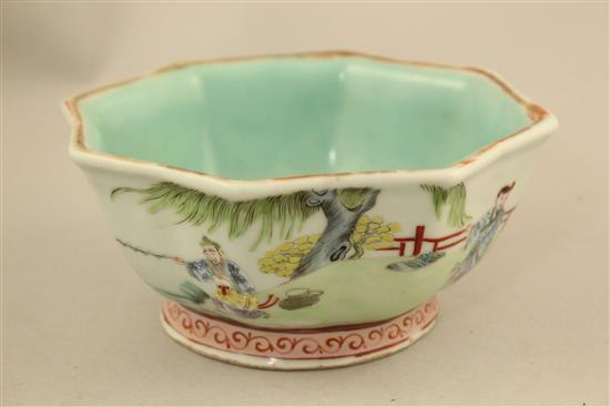 A Chinese famille rose octagonal bowl, Daoguang mark and probably of the period, 15.5cm